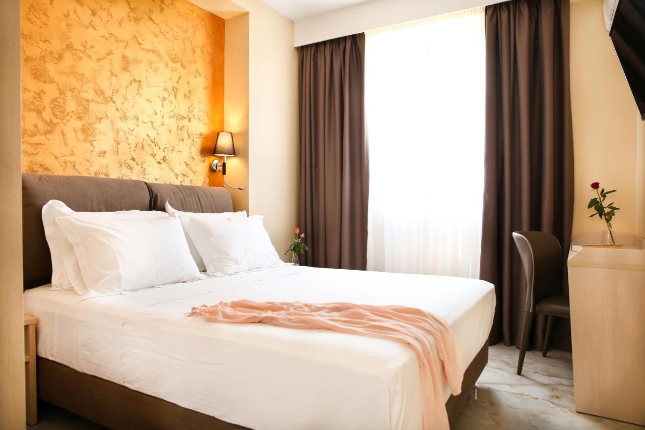 Athens Starlight Hotel ภายนอก รูปภาพ